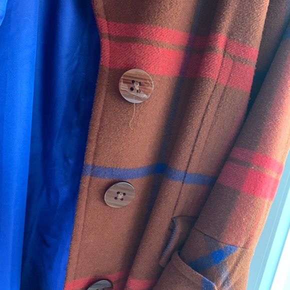 Winter coat - Picture 3 of 3